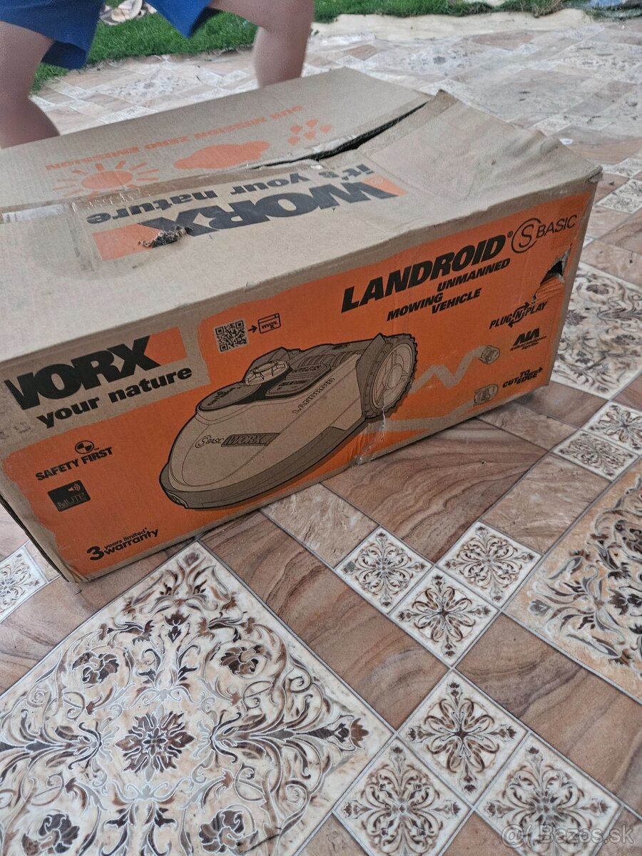 Predám roboticka kosačka Worx