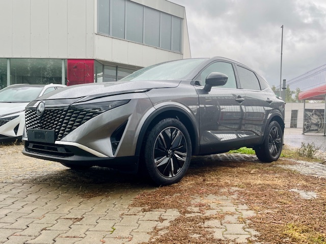 NOVÝ Nissan Qashqai 1.3 DIG-T MildHybrid X-Tronic Tekna+BOSE