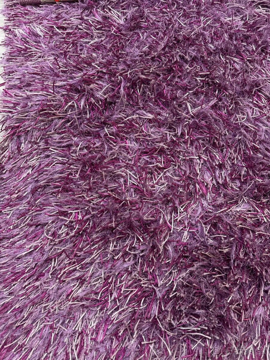 Shaggy koberec s dlhým vlasom 1,4x 1,9 rozmer