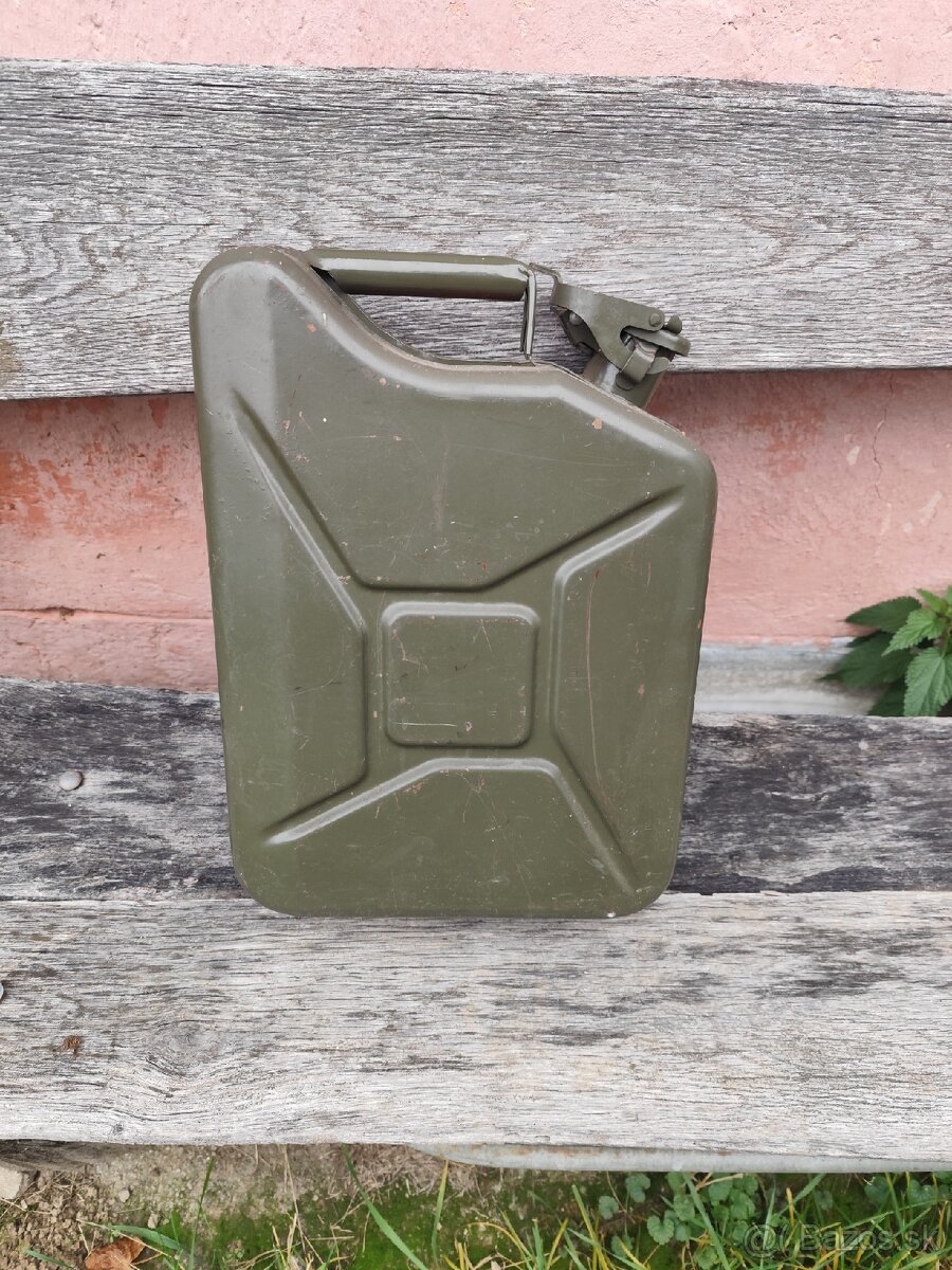 Plechova bandaska / kanister