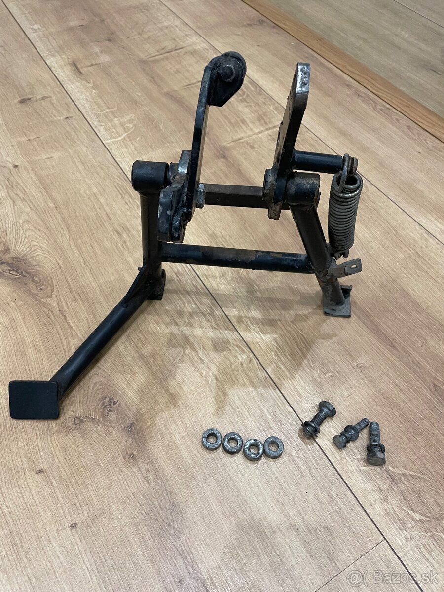 Centrálny stojan suzuki v strom dl650