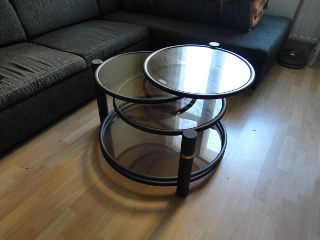 Konferenčný stôl - sklenený, kruhy