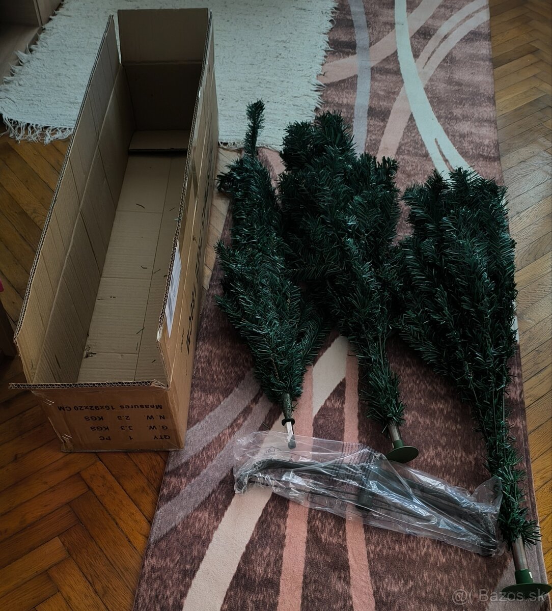 Predám nový umelý vianočný stromček – 180 cm