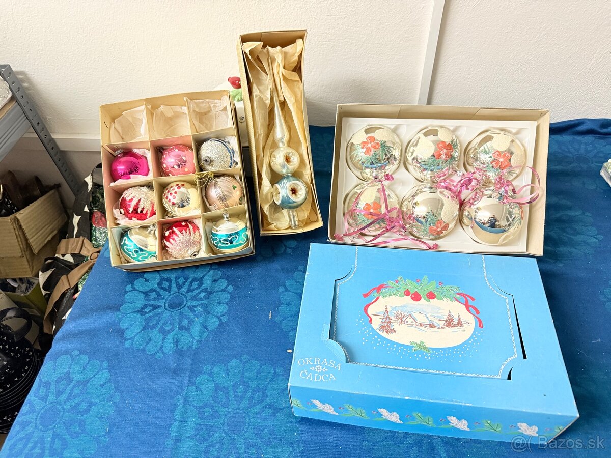 Starozitne vianocne ozdoby Ceskoslovensko a Zapadne Nemecko