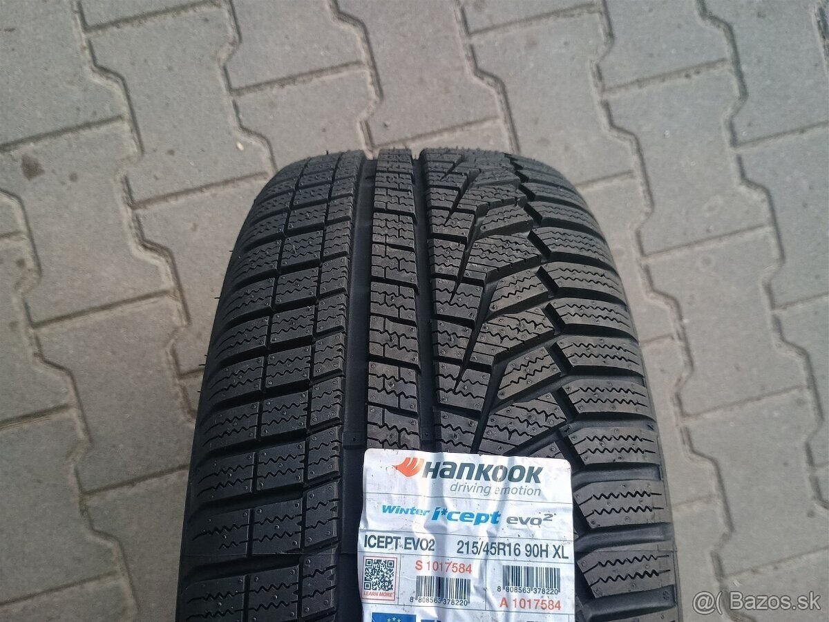 Zimné pneu Hankook Winter icept evo2 215/45 R16