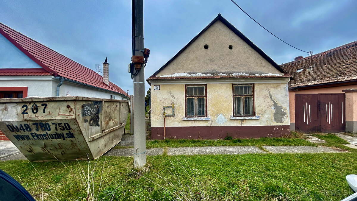 Dom a pozemok 2421m2 Investičná ponuka 95€/m2 pri Malackách