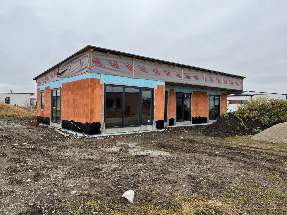 Novostavba 4 izbového RD Košťany nad Turcom (SECOLAND)