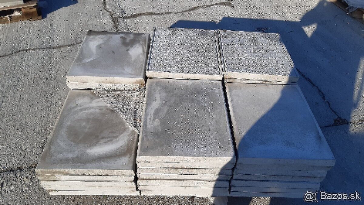 Rovne Plotove betonove striesky 36x50cm