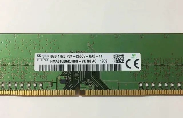 Predám RAM SK Hynix 8 GB DDR4 2666 MHz