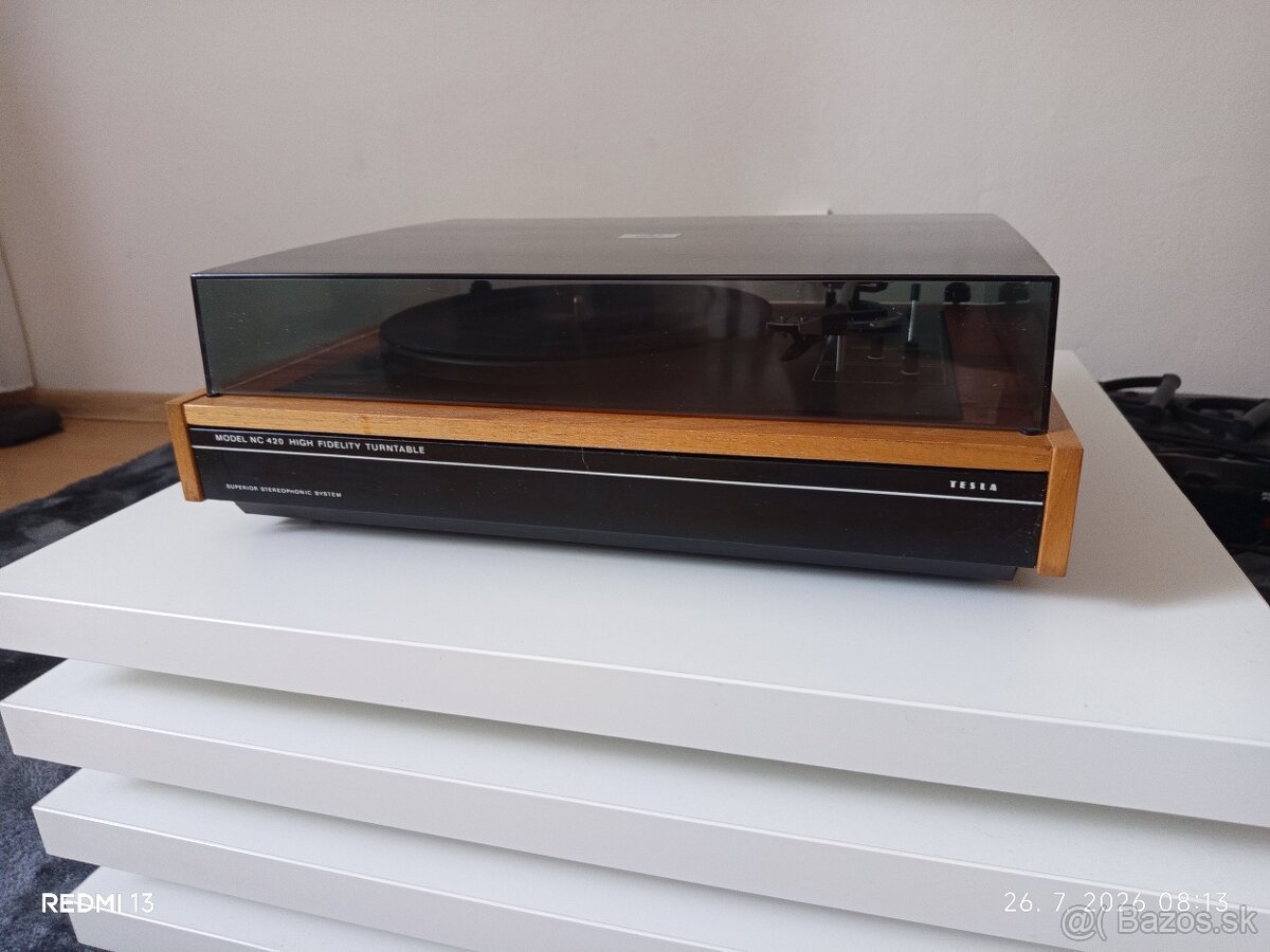TESLA NC420+predzosilňovač easy phono.