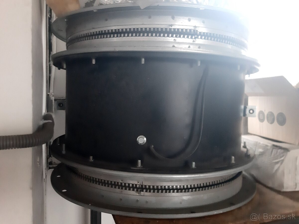 ventilátor potrubný 550