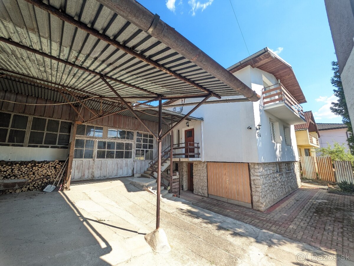 PRIESTRANNÝ 5i RODINNÝ DOM S POZEMKOM 923 m² | VYŠNÉ OPÁTSKE