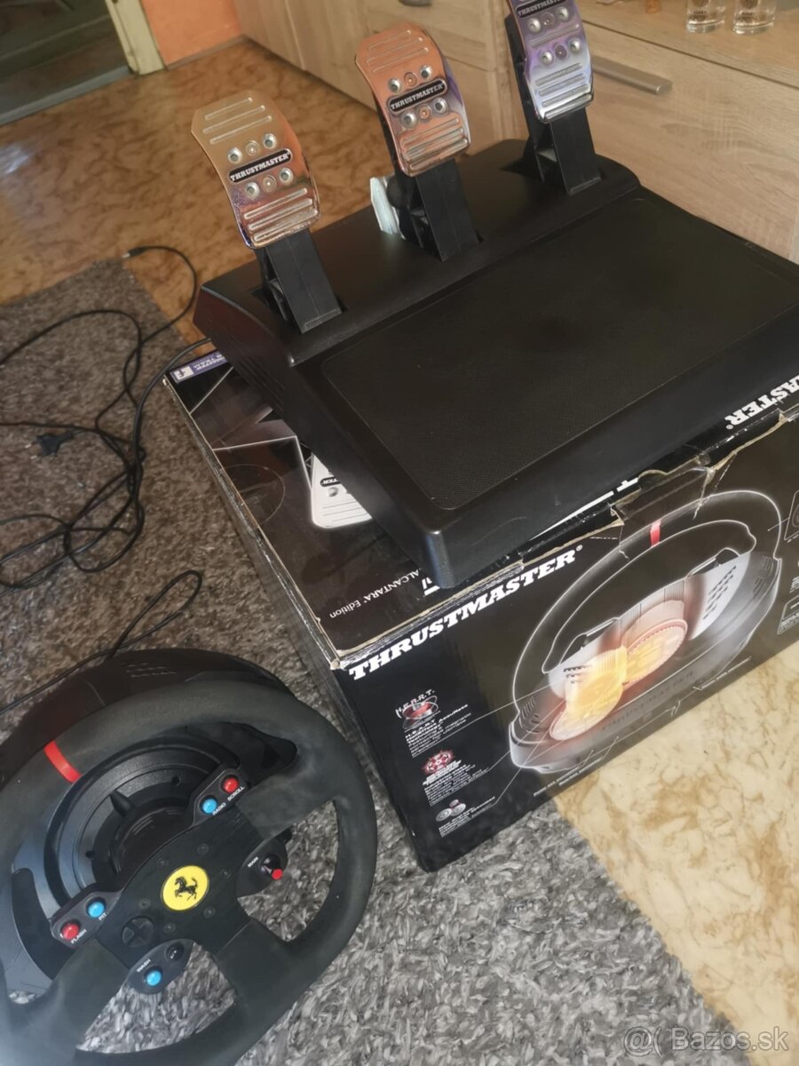 Thrustmaster t300Alcantara edition 599xx