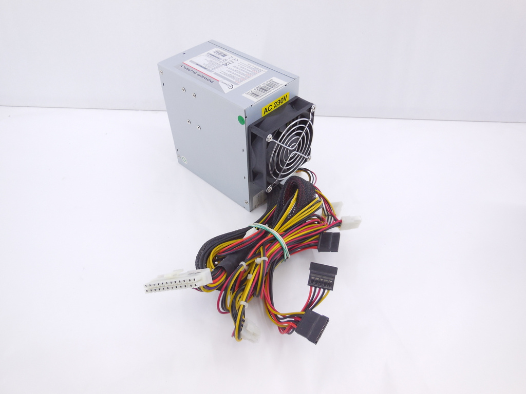 Predám PC zdroj Gembird 650W ATX