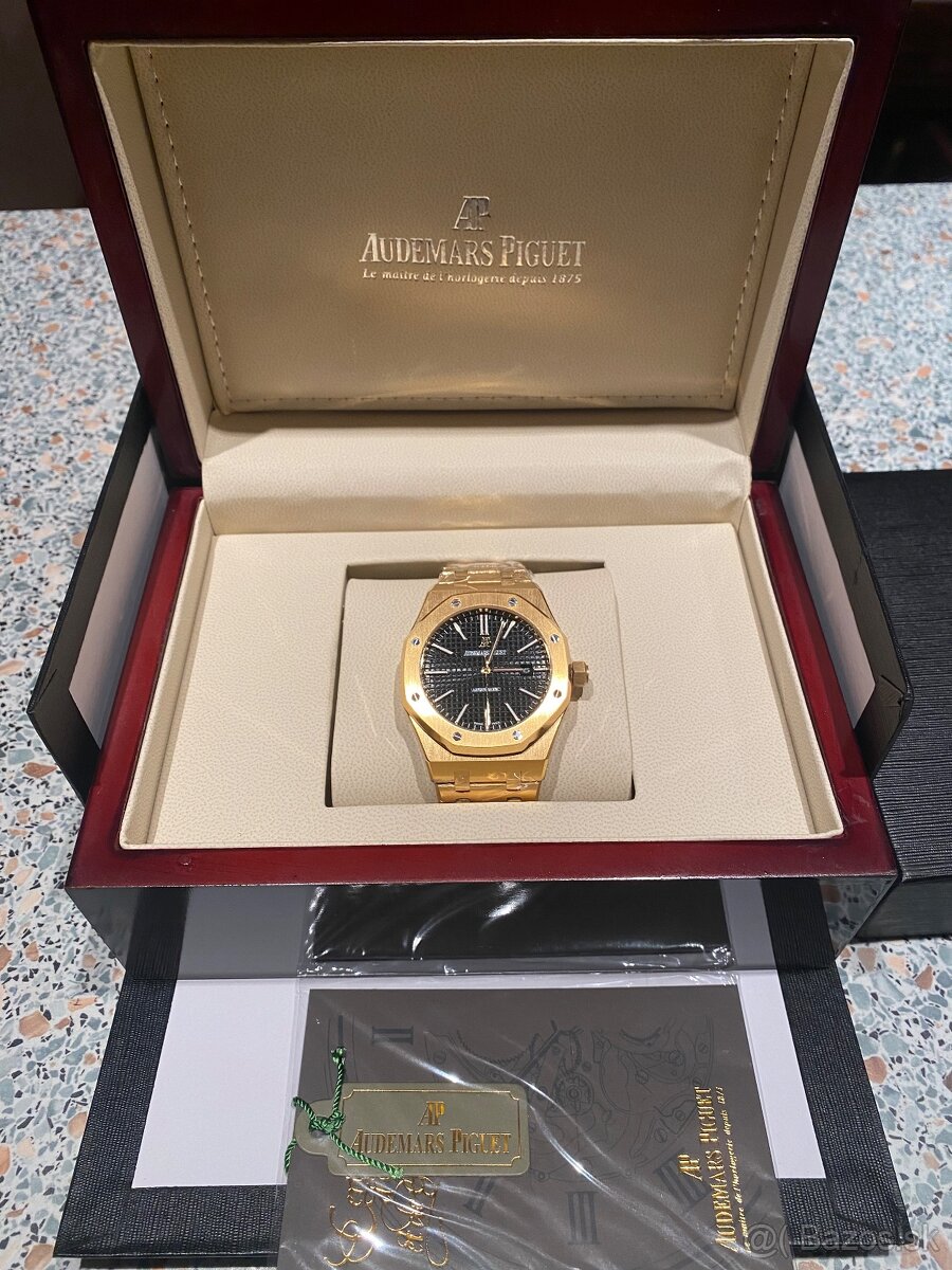 Elegantné hodinky Audemars Piguet, komplet box