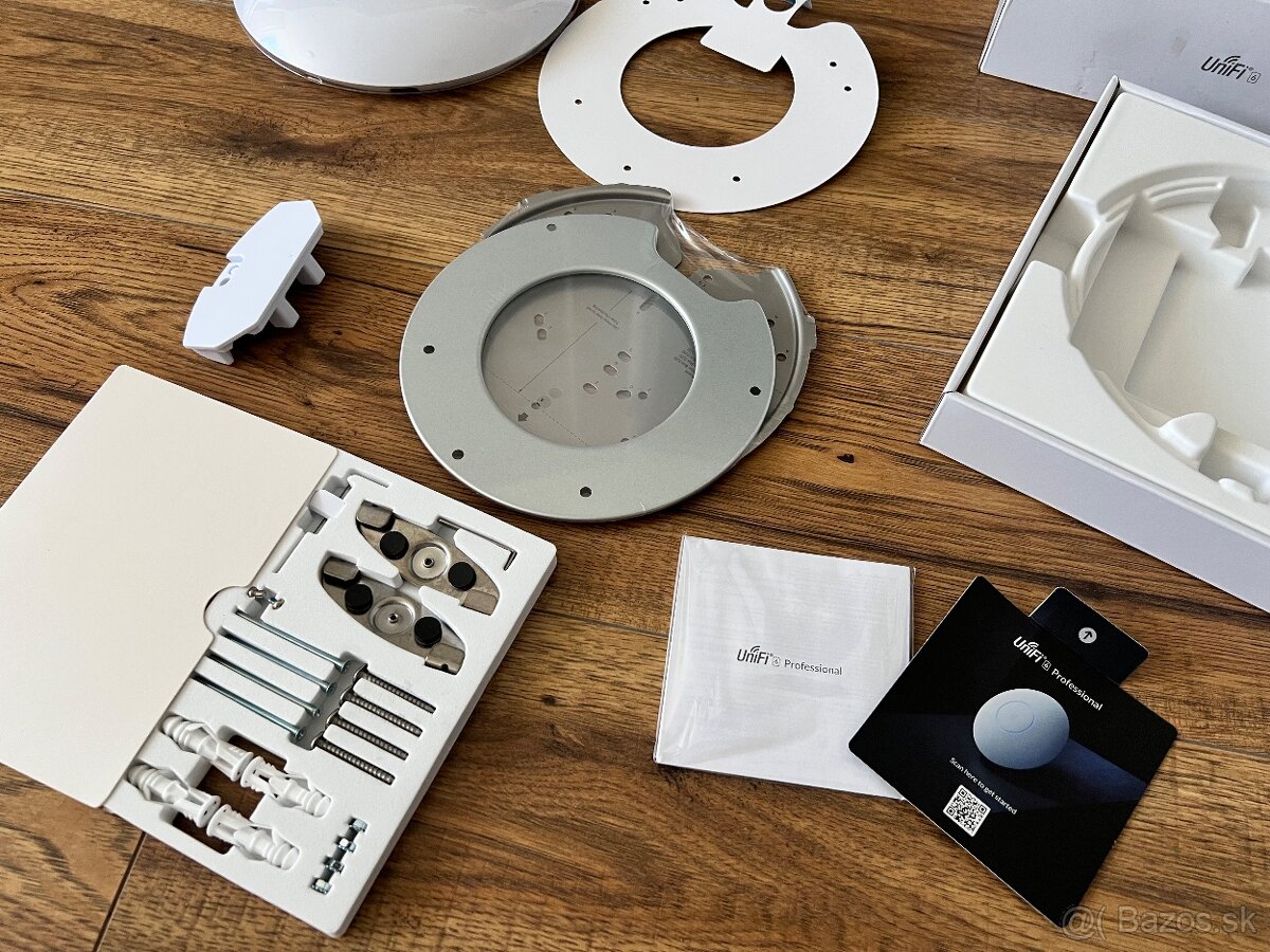 Ubiquiti UniFi U6 Pro TOP