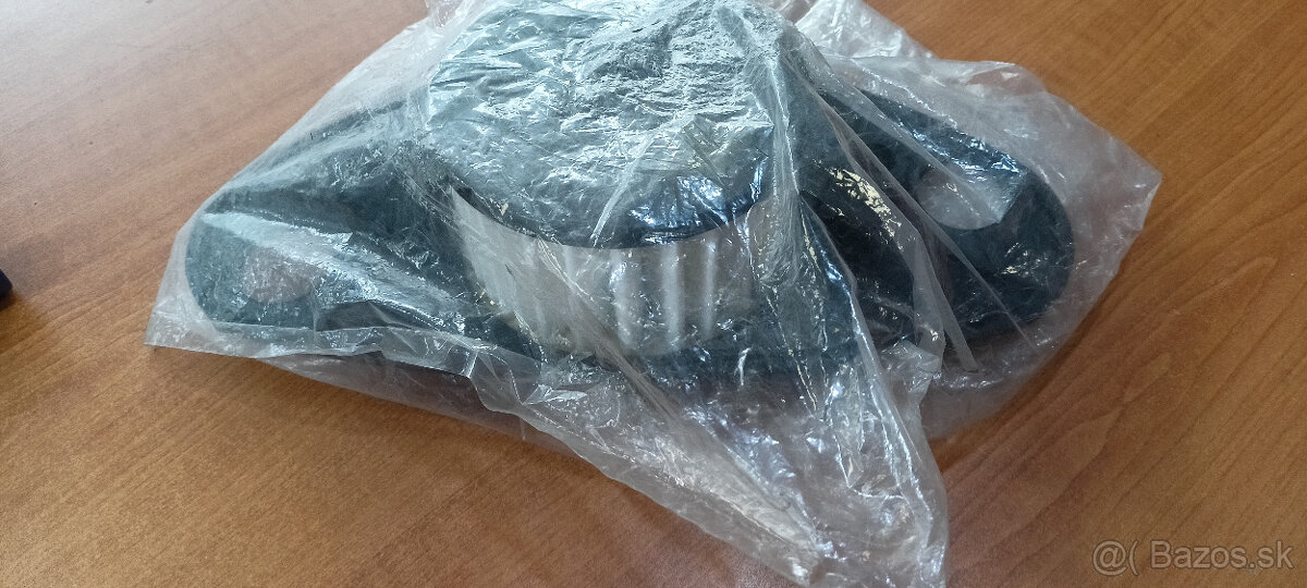 Vzduchový filter Suzuki VL800