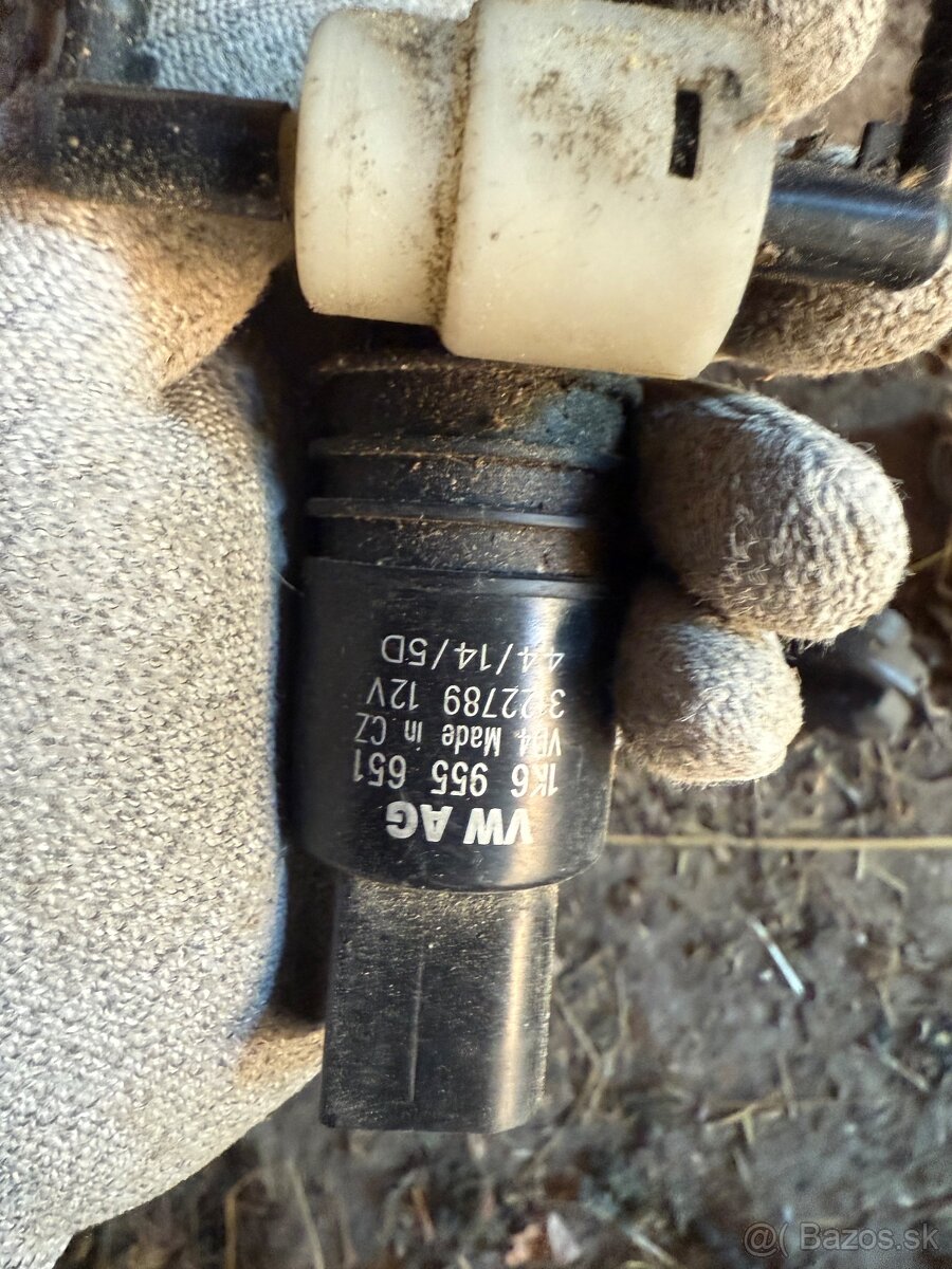 PUMPA OSTREKOVAČOV SKLA