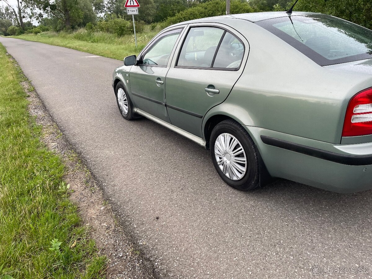 Škoda octavia 1