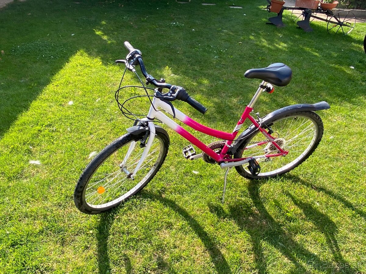 Dievčenský bicykel