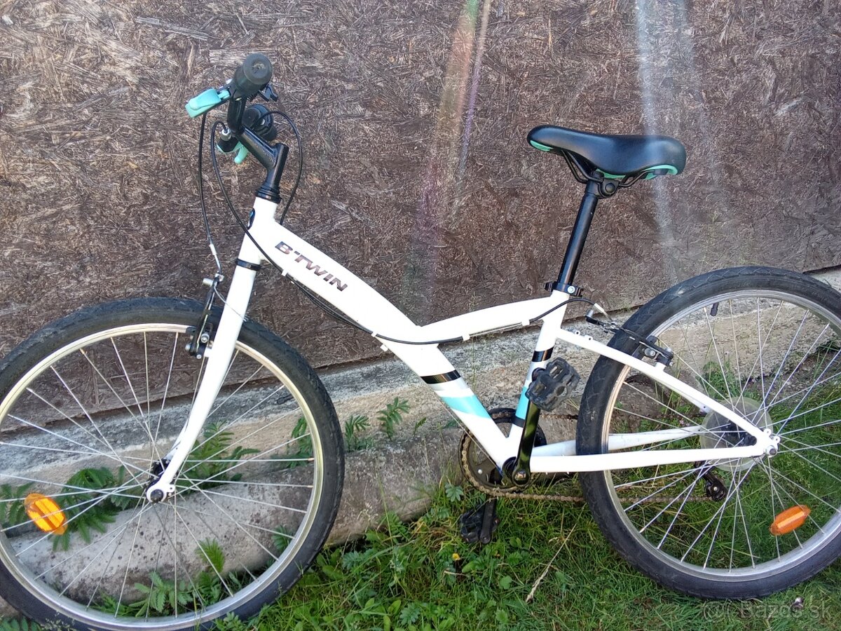 Dievčenský bicykel