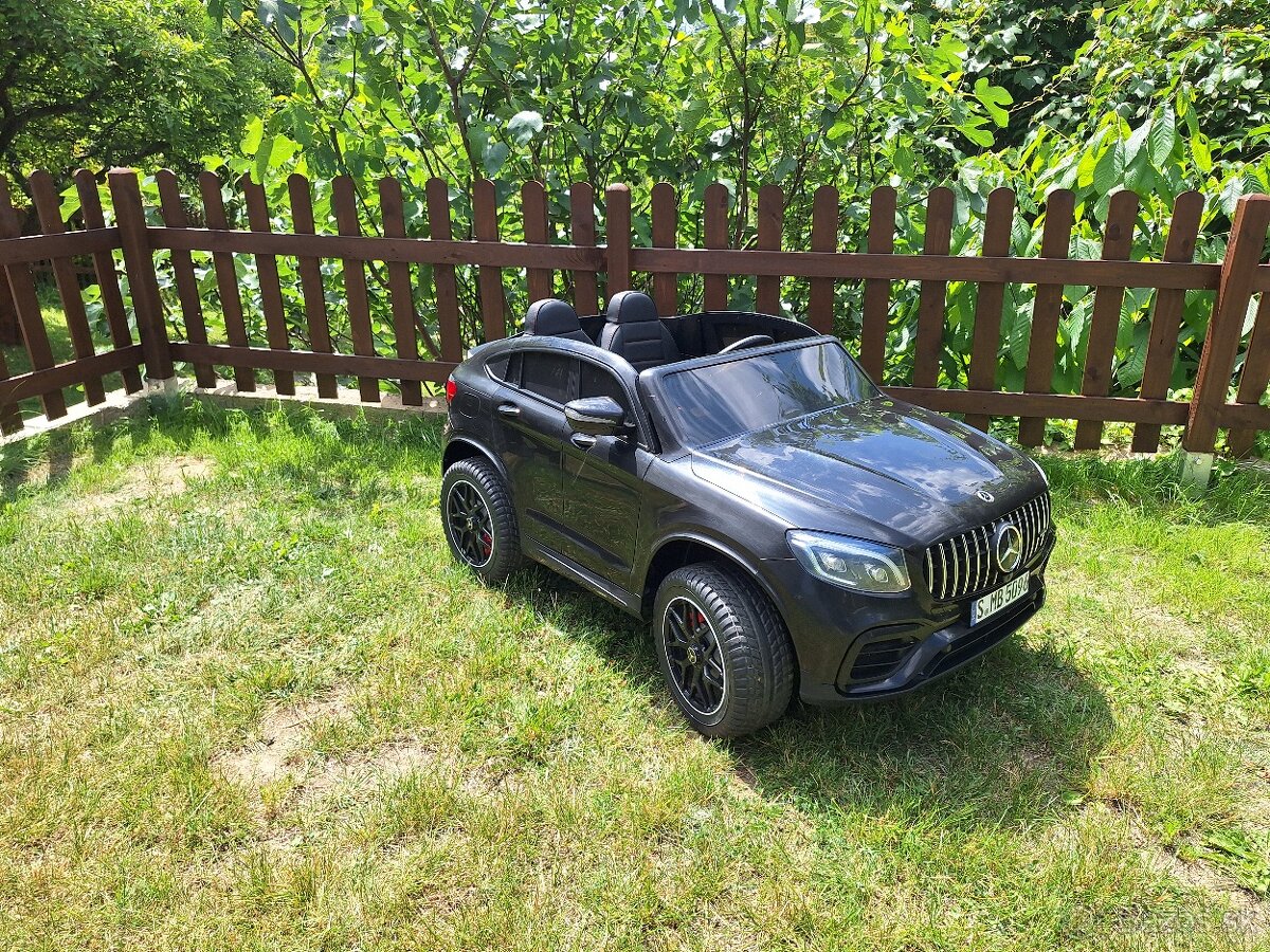Elektrické autíčko Mercedes GLC 63S 4x4