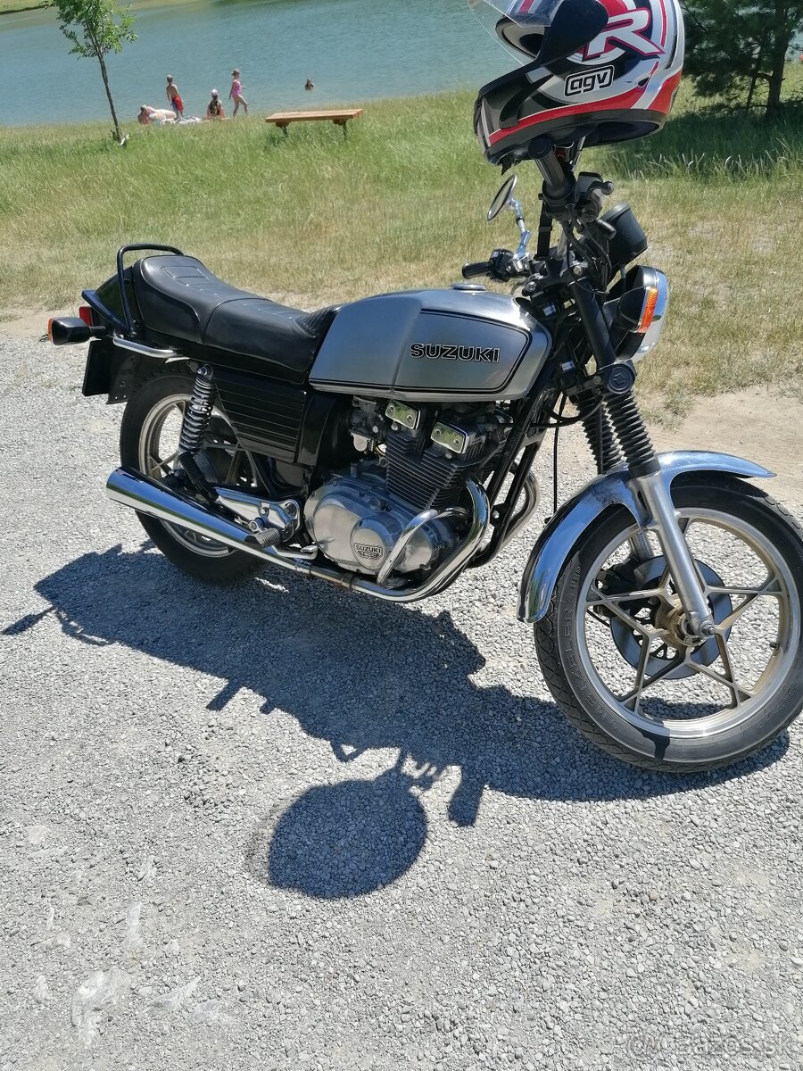 Suzuki gs400x