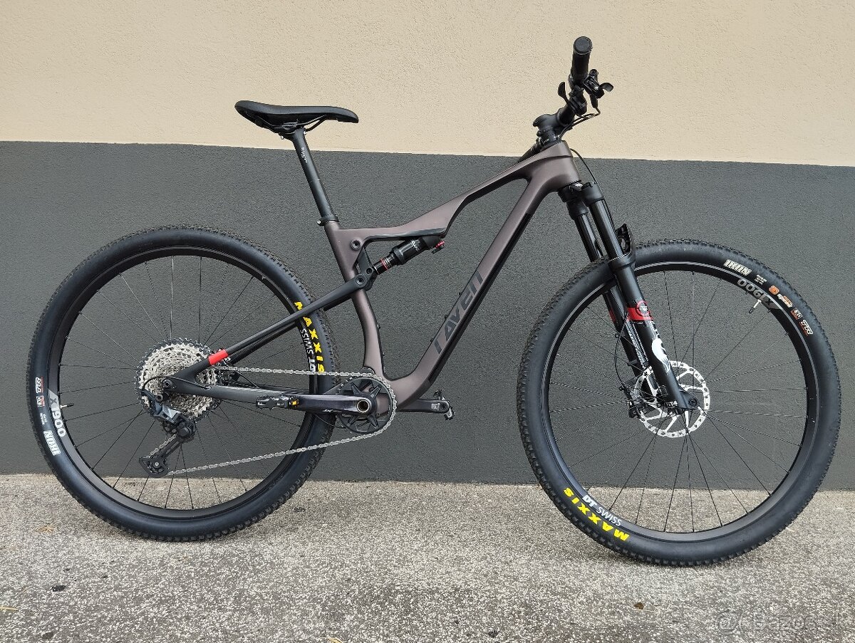 Bicykel Dema Raven HD 29 karbon