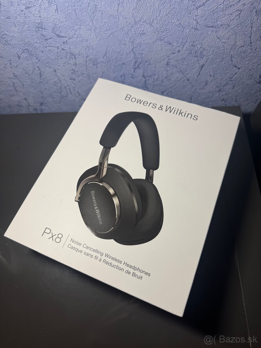 Bowers & Wilkins Px8 Čierne