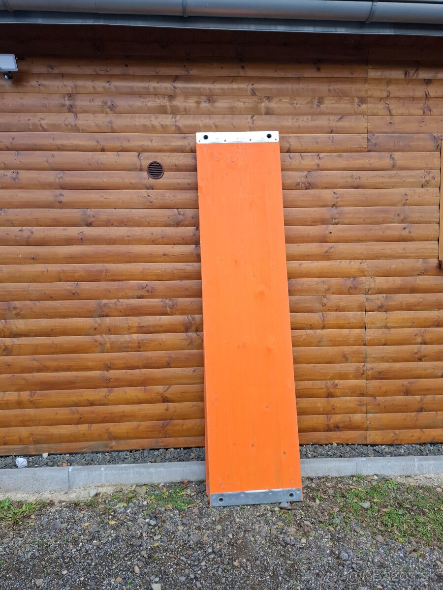 Lešenárske podlahy GRAF