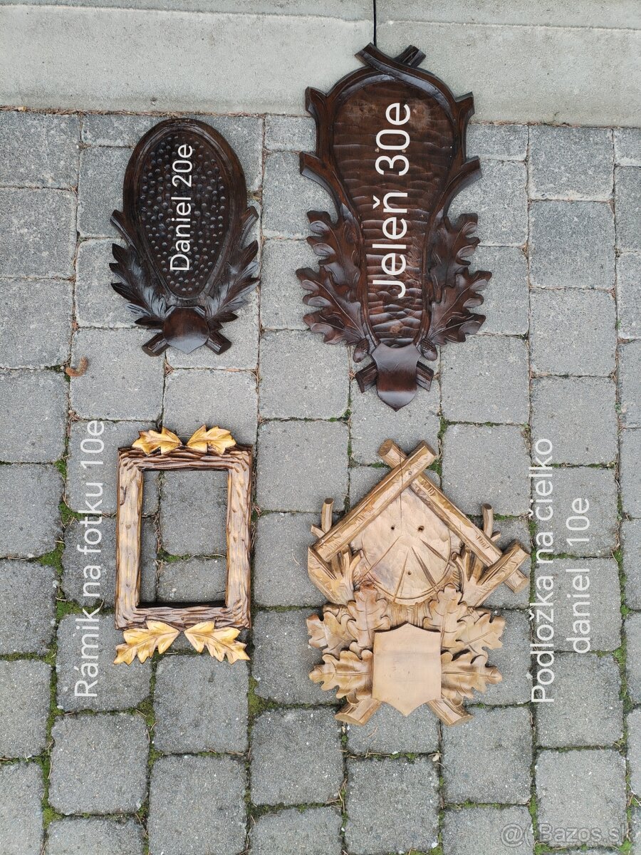 Podložky pod trofeje, rámik na foto