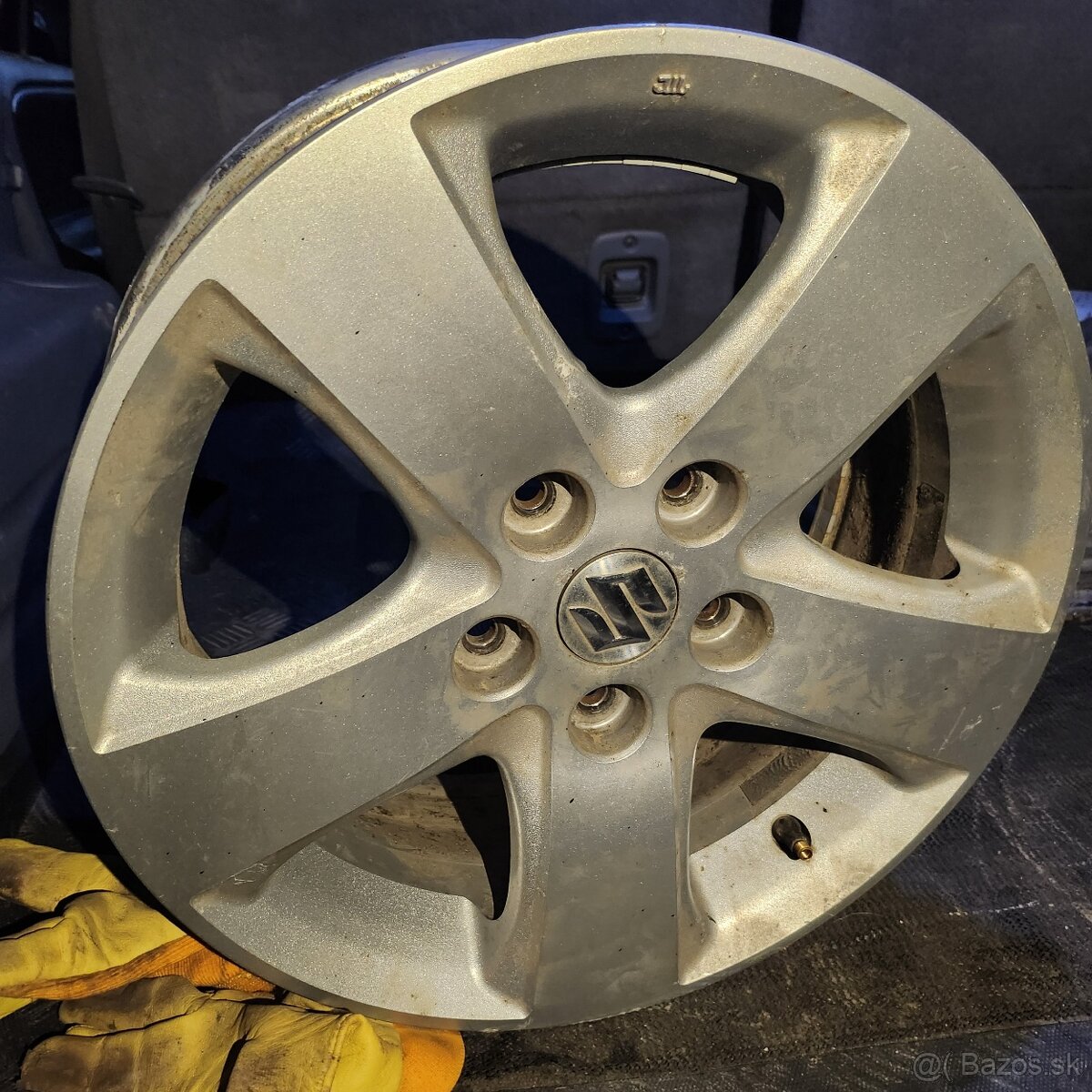 Hliníkové na predaj 5x100 ET45 elektrony Suzuki Vitara 16x6