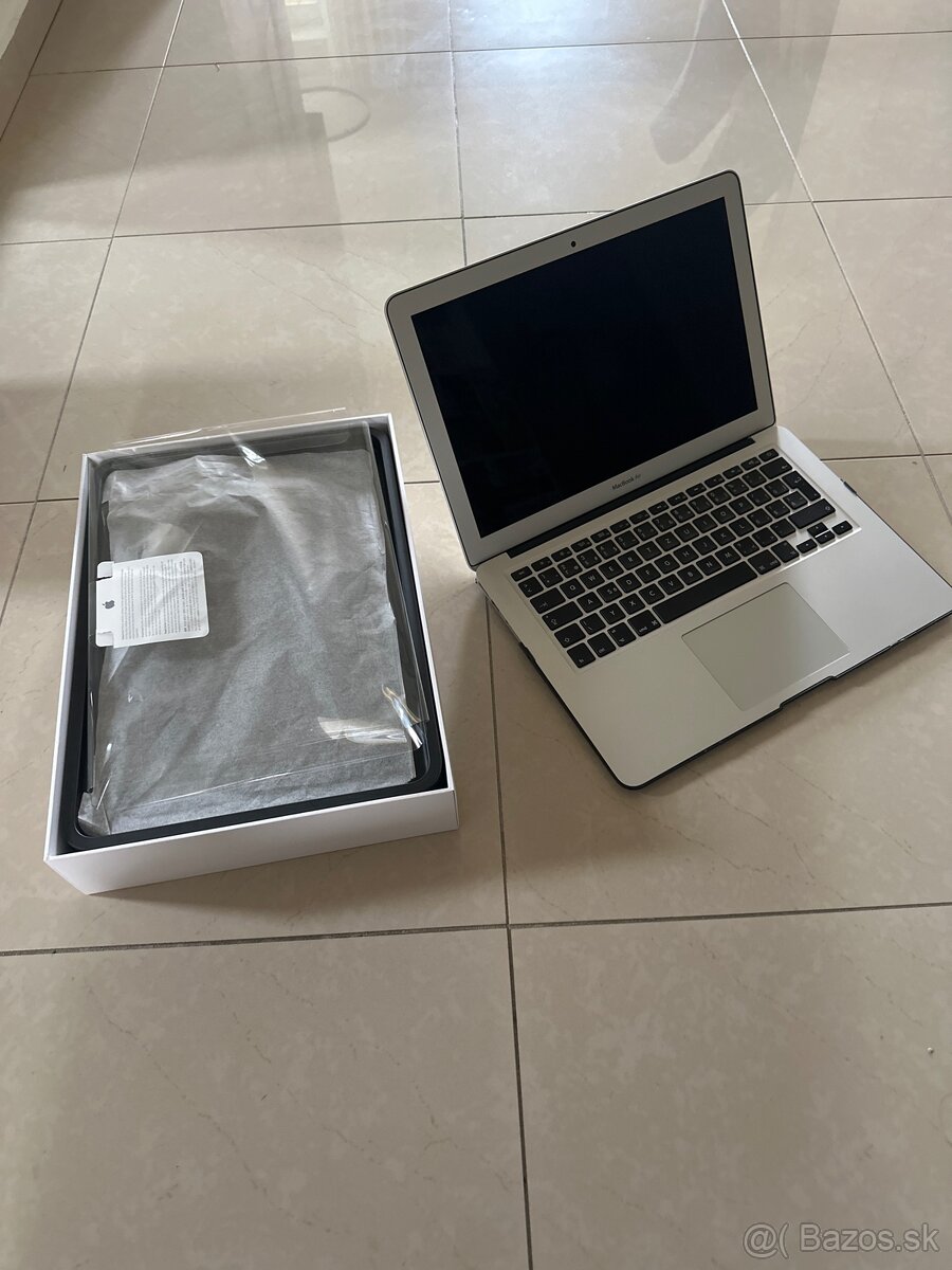 MacBook Air 13
