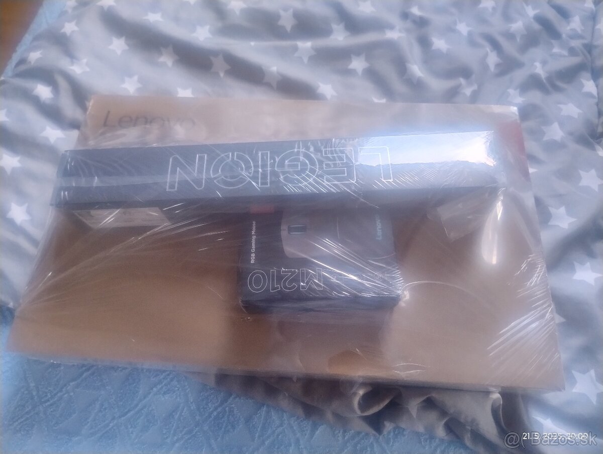 Lenovo LOQ Essential 15IAX9E Luna Grey