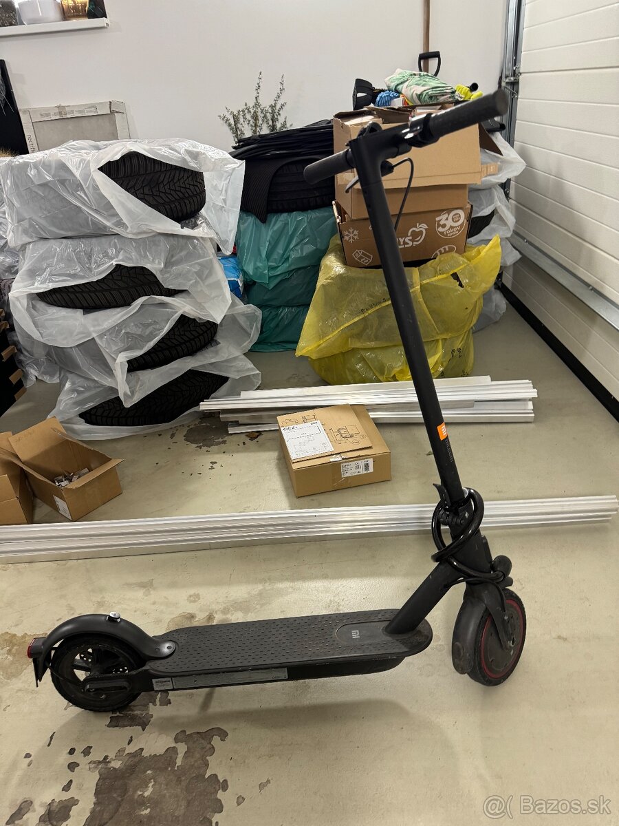 Xiaomi mi pro 2 electric scooter