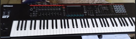 Roland FANTOM 07