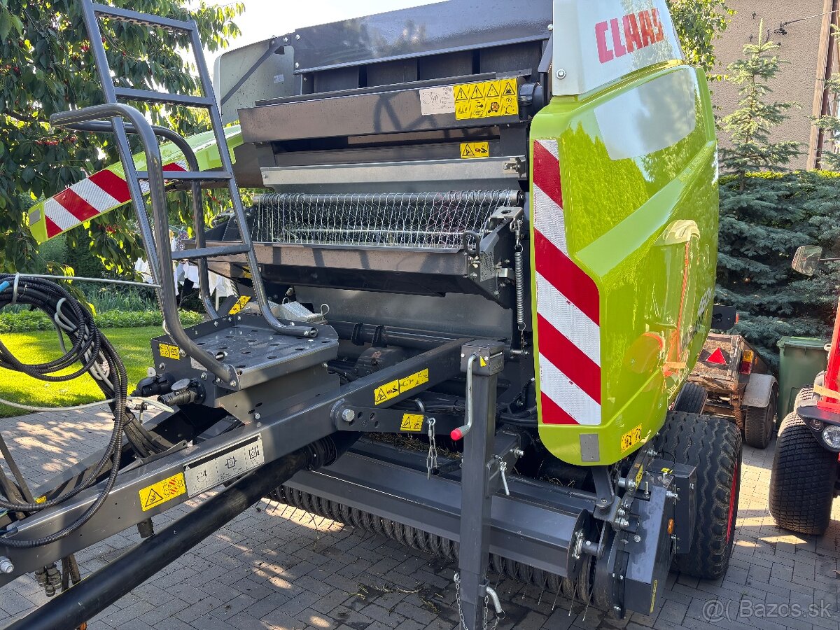 Lis na kulate baliky CLAAS Variant 460 RC