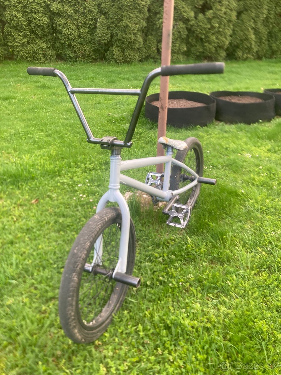 Predám bmx NEMÁ BRZDY