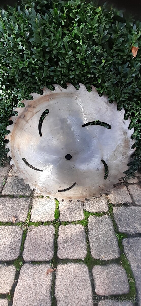 Predám pilový kotúč 60 cm