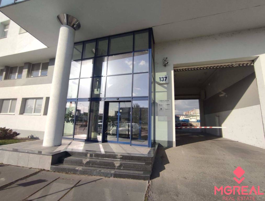 Administratívne priestory od 17m2, Vajnorská ul., Nové Mesto