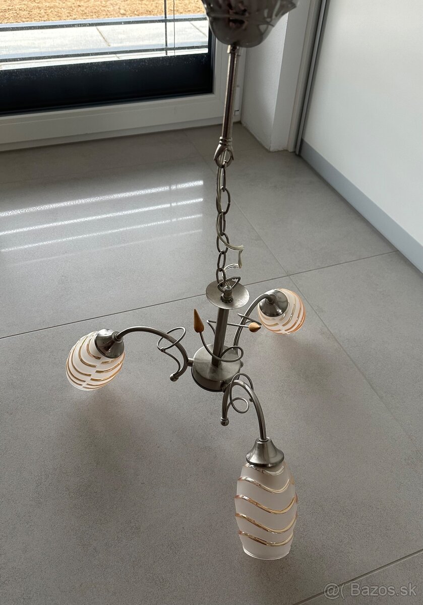 Luster / stropne svietidlo