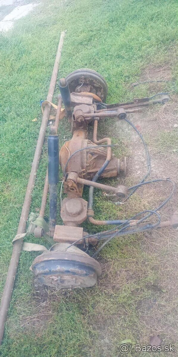 Nissan Terrano 2 zadná náprava