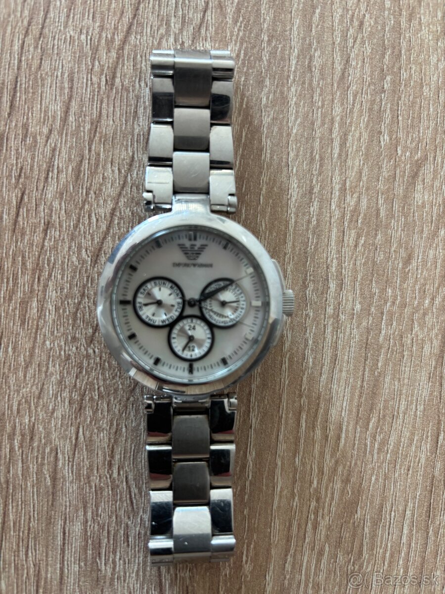 Dámske hodinky Emporio Armani (Znížená cena)