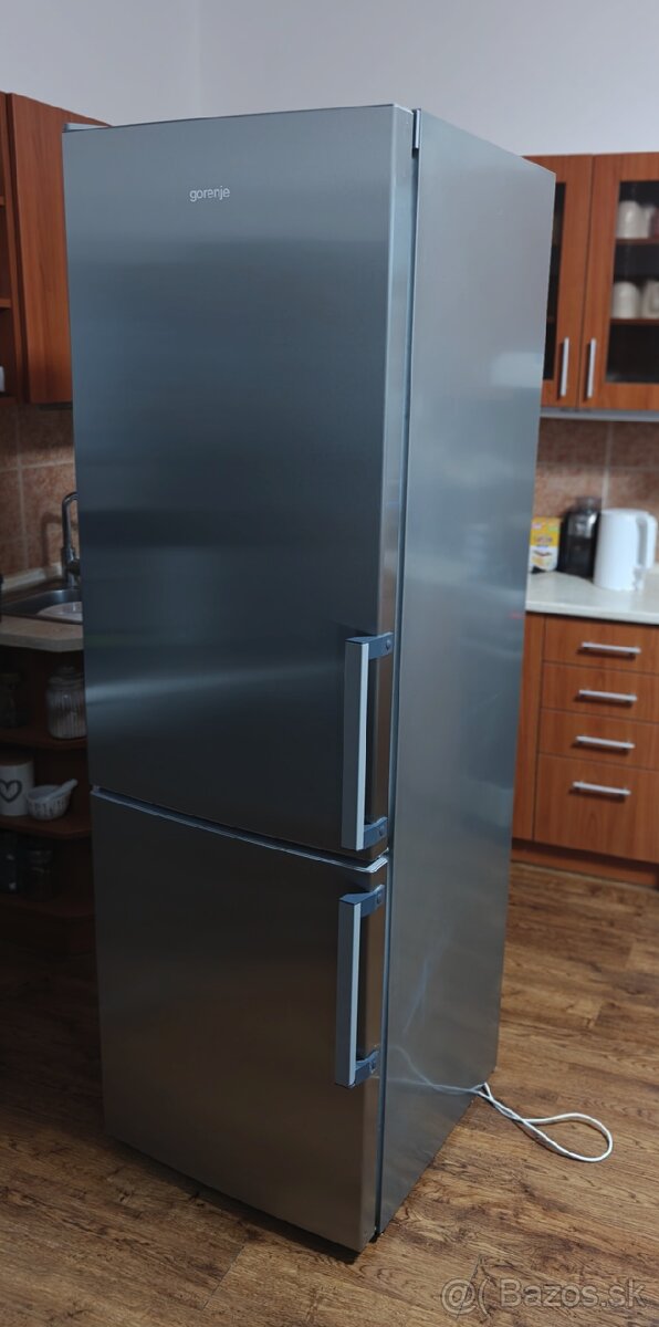 chladnička Gorenje RK 61920 X