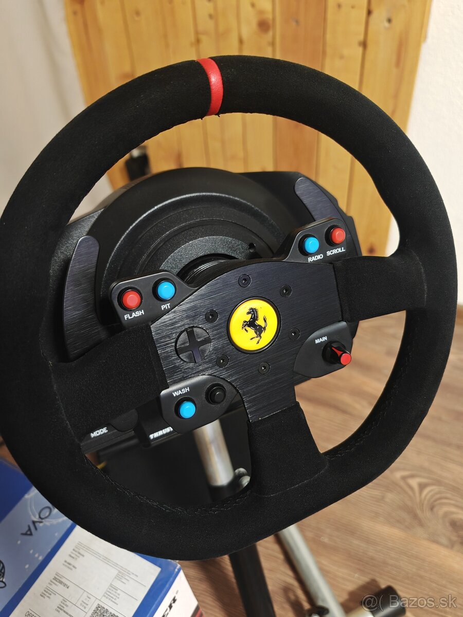 Thrustmaster T300 Ferrari 599XX Evo Alcantara