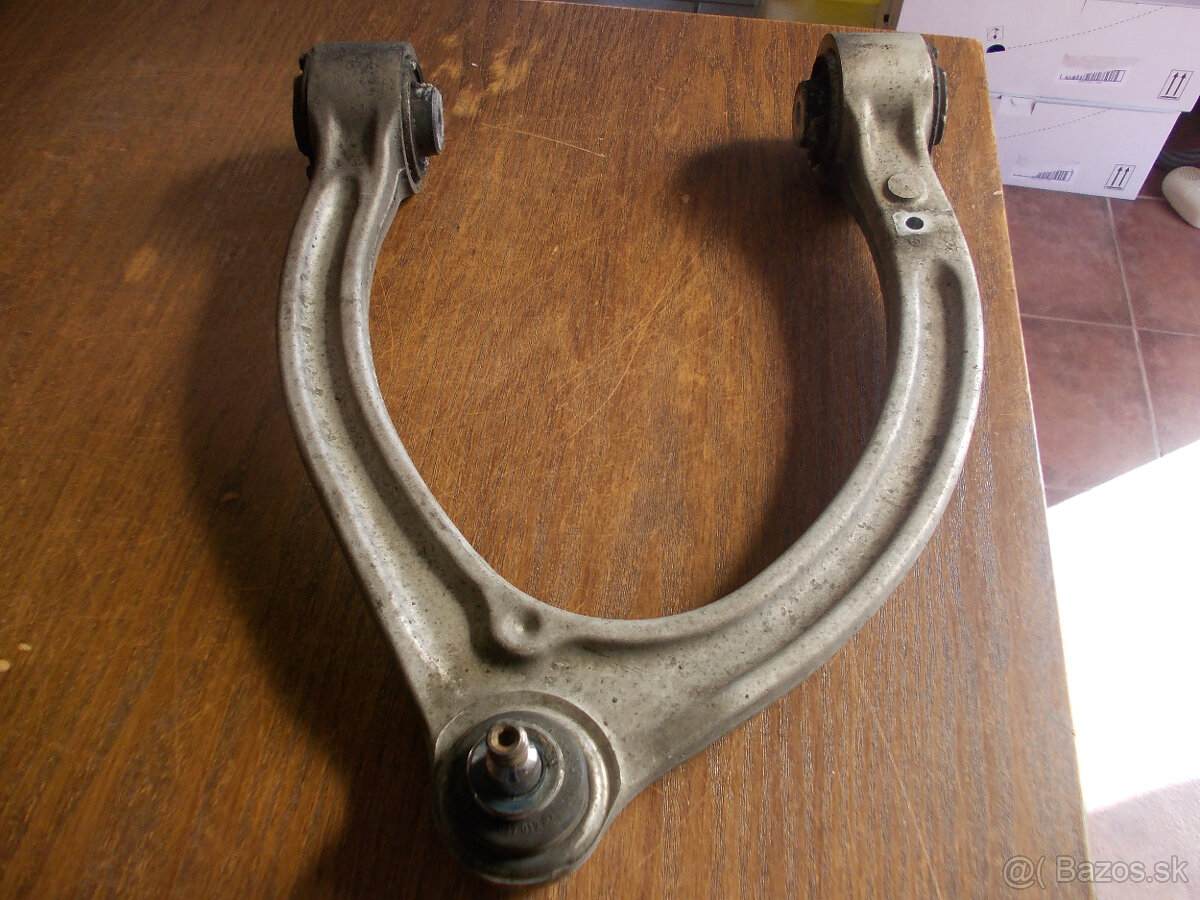 Predam rameno pred.Mercedes W221