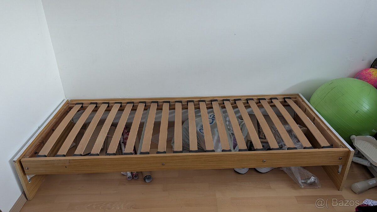 Posteľ jednolôžková