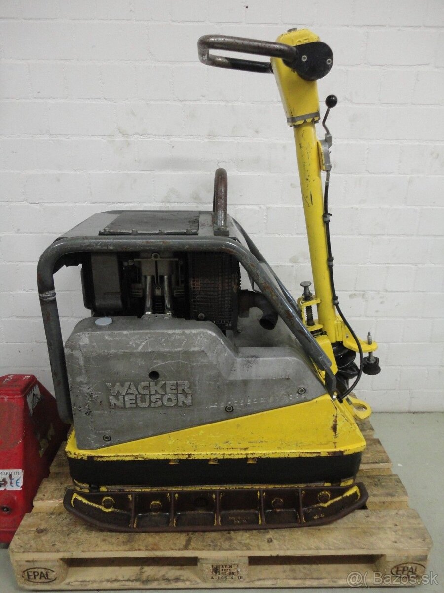 VIBRAČNÁ DOSKA WACKER NEUSON DPU 6555 HE H