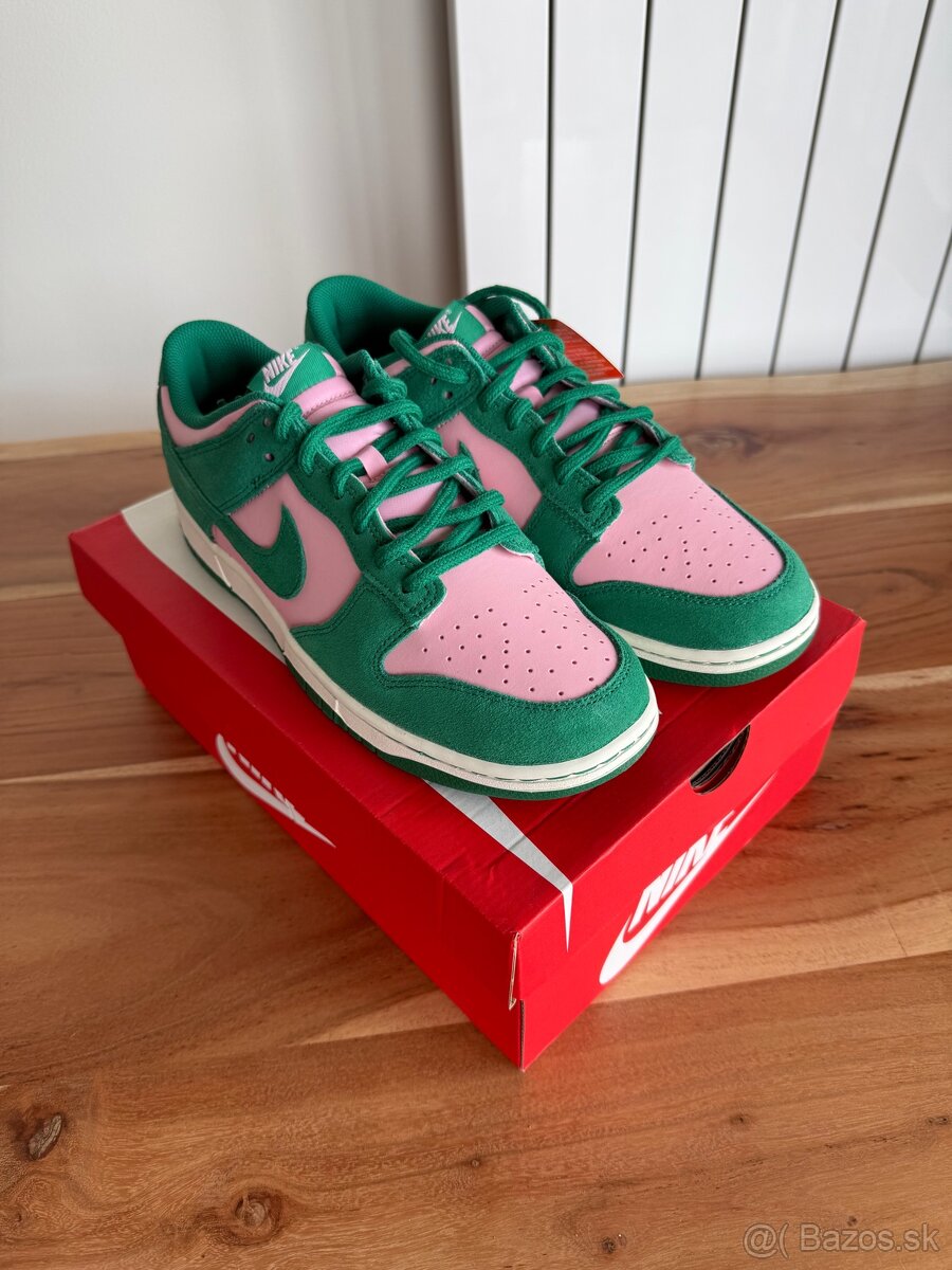 Nike Dunk Low