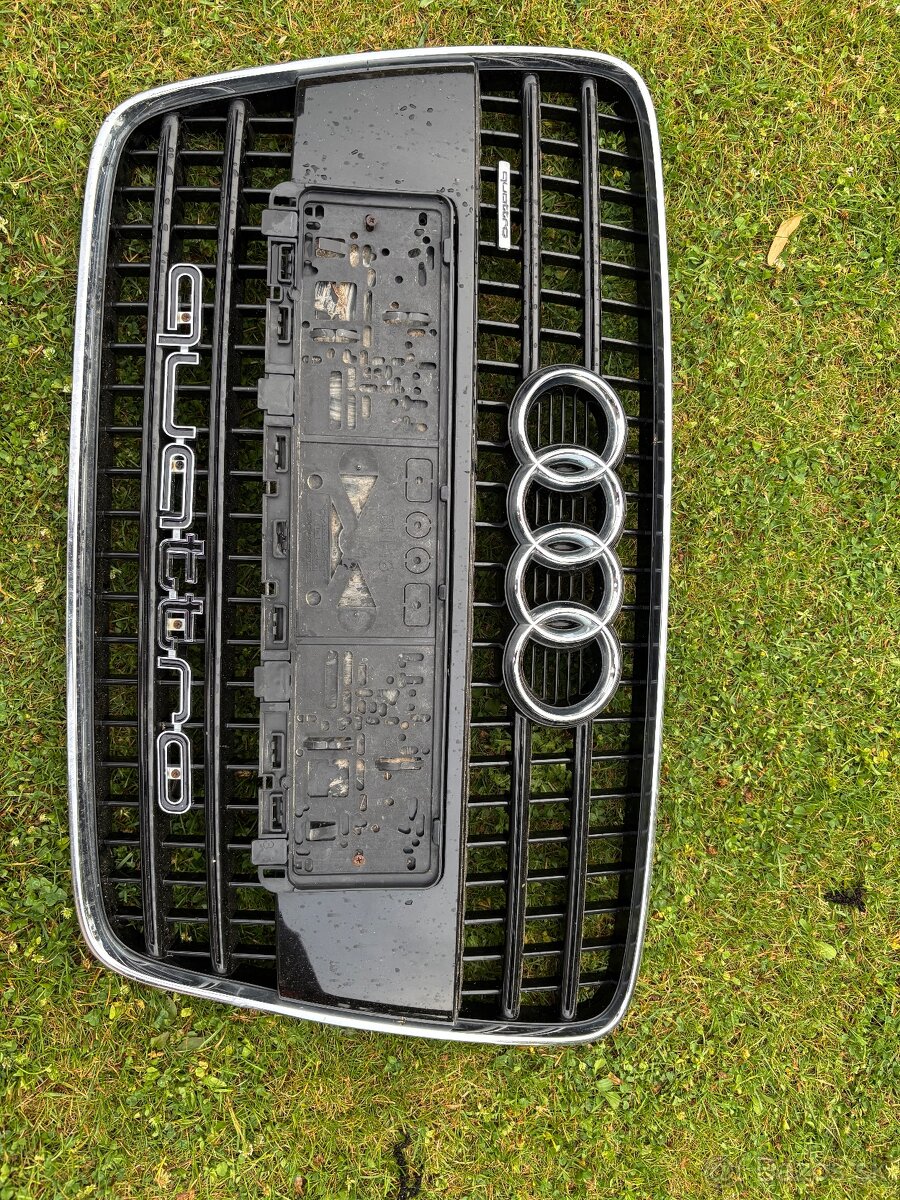 Predná maska Audi Q7